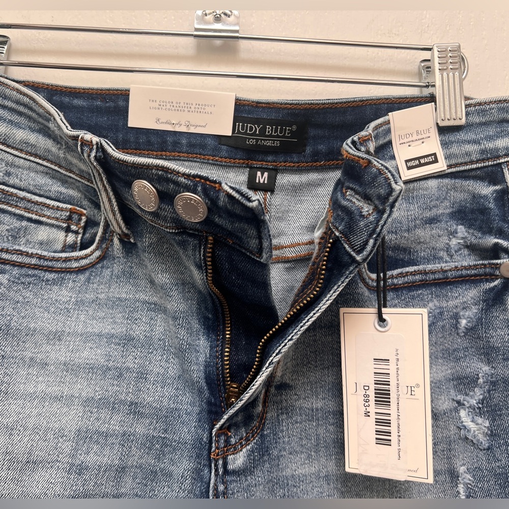 Judy Blue High Waisted Shorts- "Rigid Magic Destroy Cut Off" Woman’s Medium NWT - Picture 6 of 16